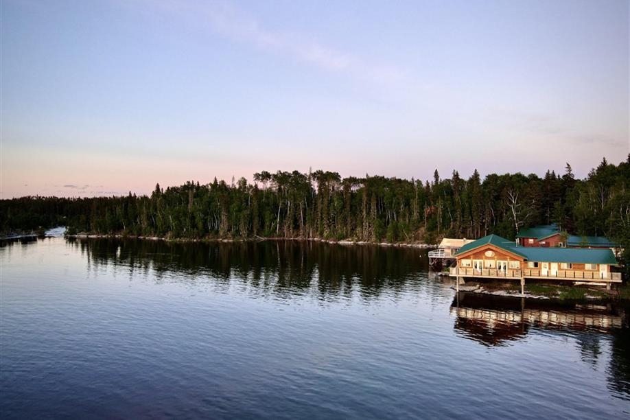 Twin Falls Lodge | Adventure Destinations