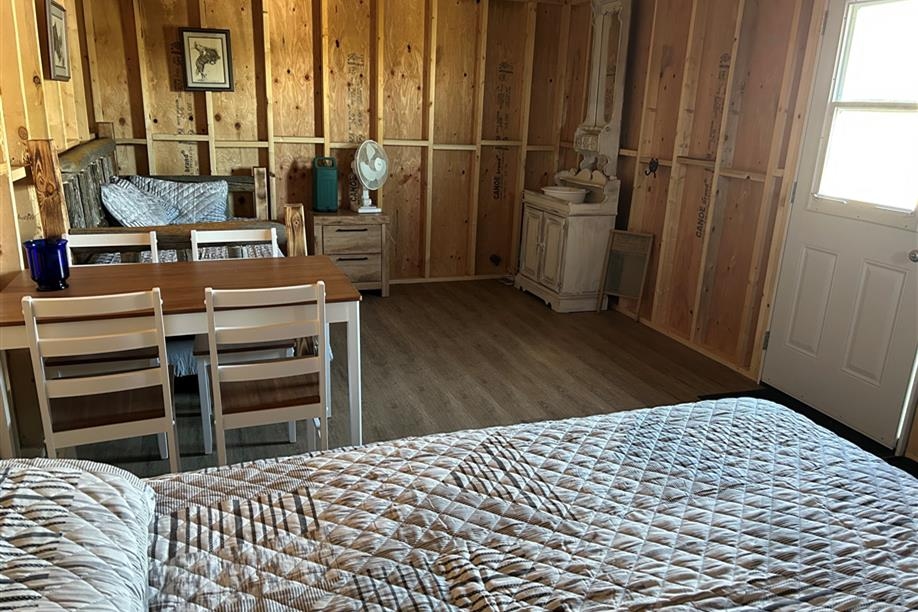 Heritage Outfitting - HI Bunk Accommodations