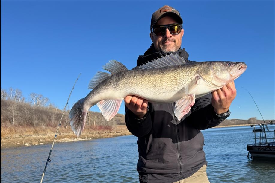 Legend River Fishing 4 