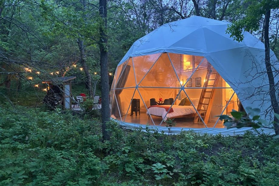 Earth To Sky Accommodations