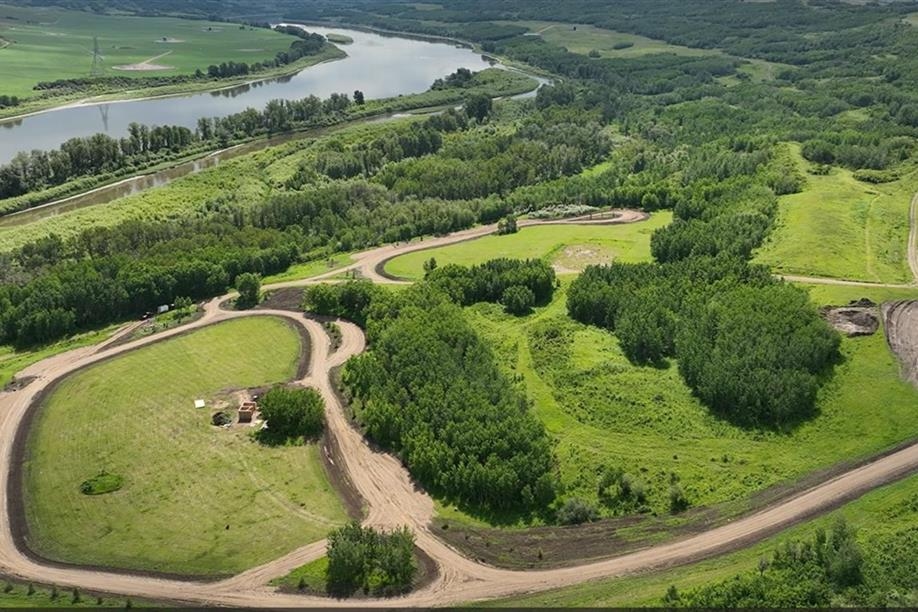 Riverbend Trading Post RV Park and Sunflower U-pick Farm