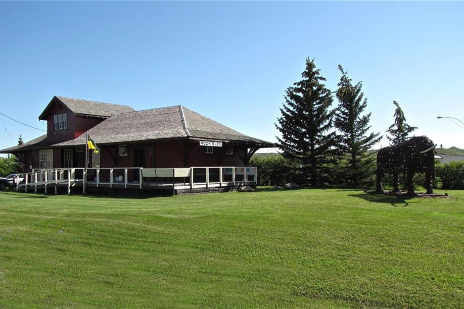Rockglen Visitor Centre, Museum and RV Park