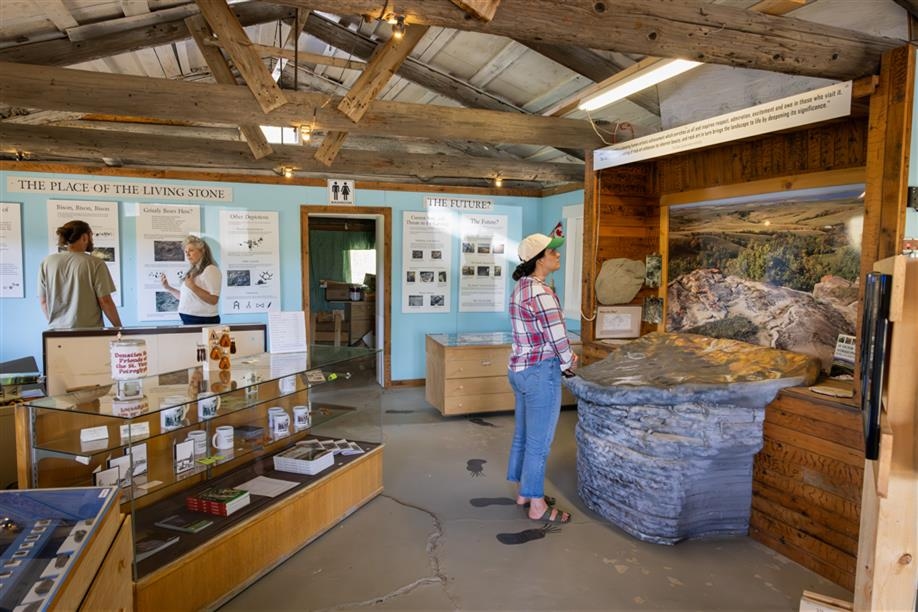 St. Victor Petroglyphs Displays | Provincial Historic Park Tours