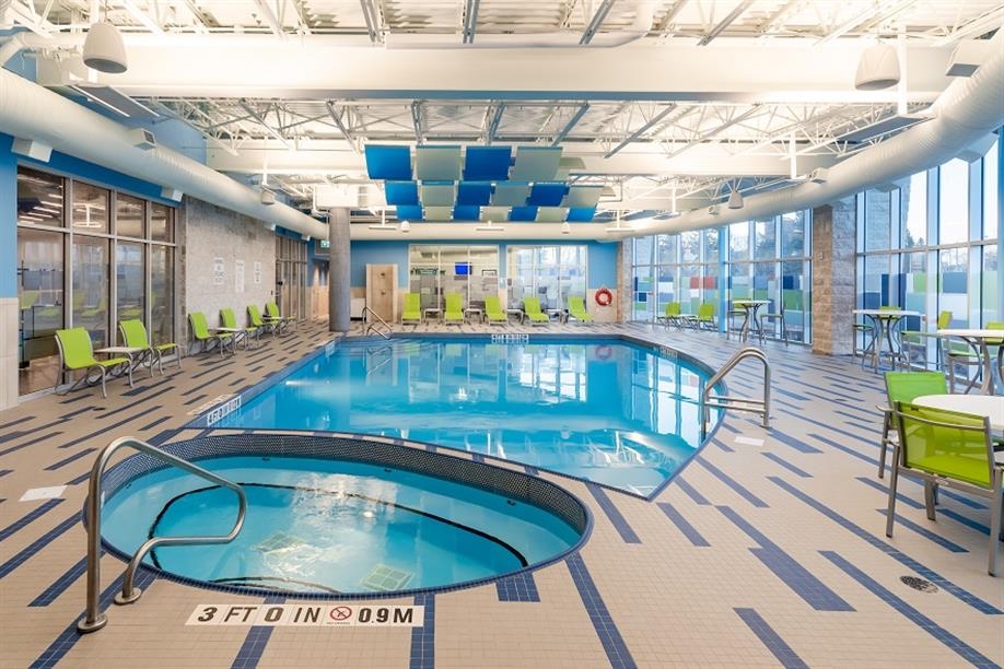 Staybridge Suites Saskatoon - Pool and Hot Tub Area