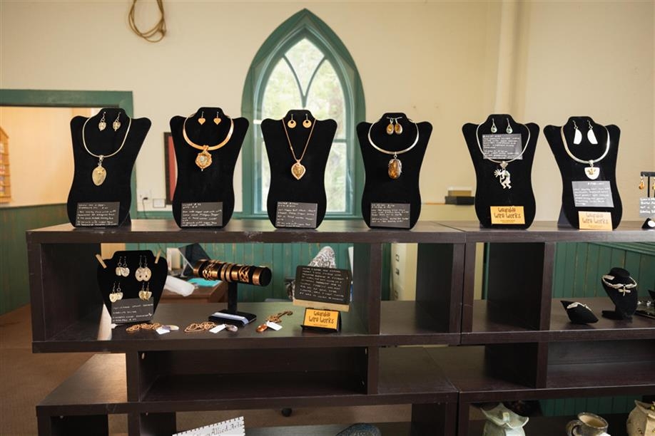 Susan Velder Art Gallery & More