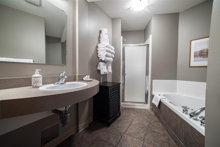 The Suites at Waskesiu