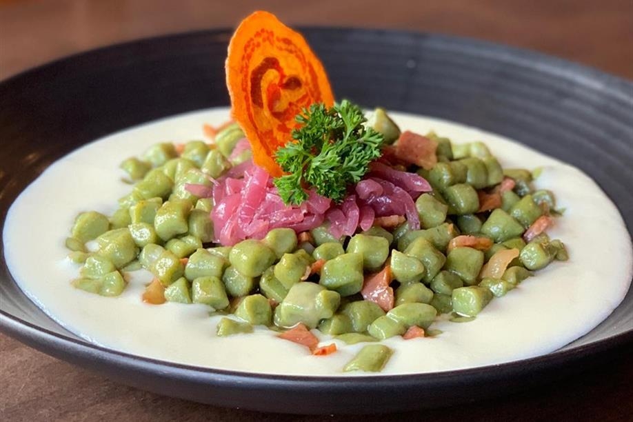 Taverna Italian Kitchen + Bar