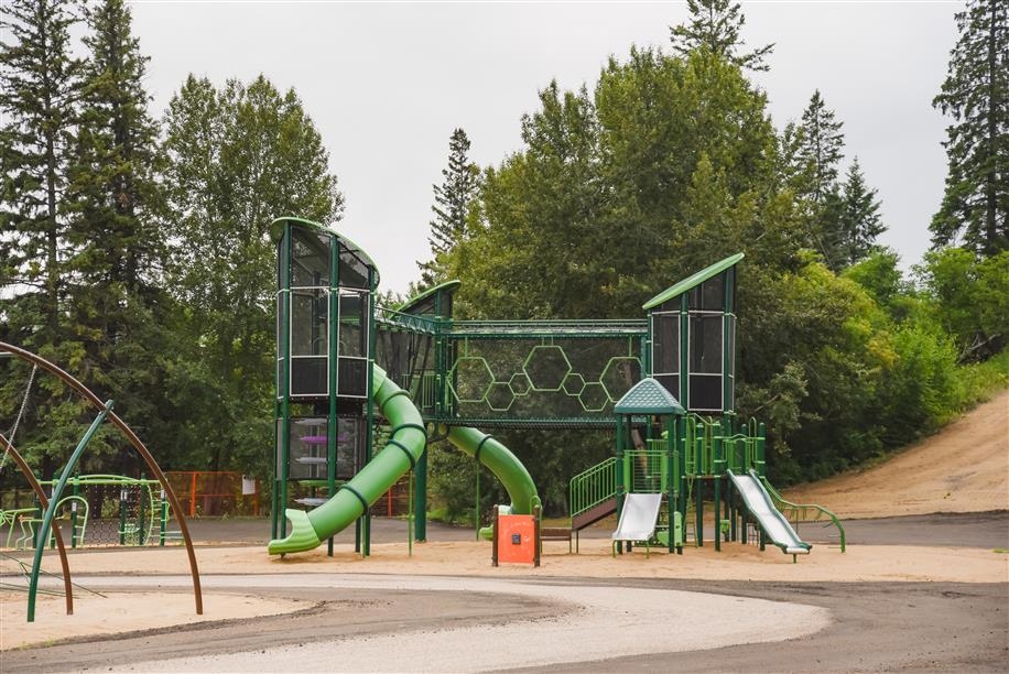 Rotary Adventure Park and Zip Lines; Photo: City of Prince Albert