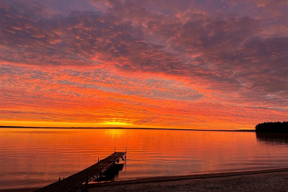 Smoothstone Lake Lodge