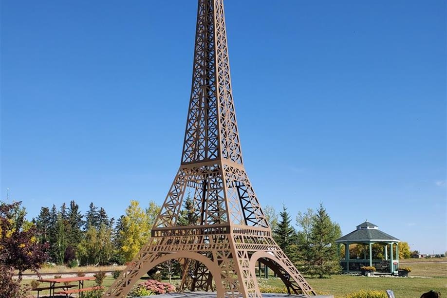 Eiffel Tower Park