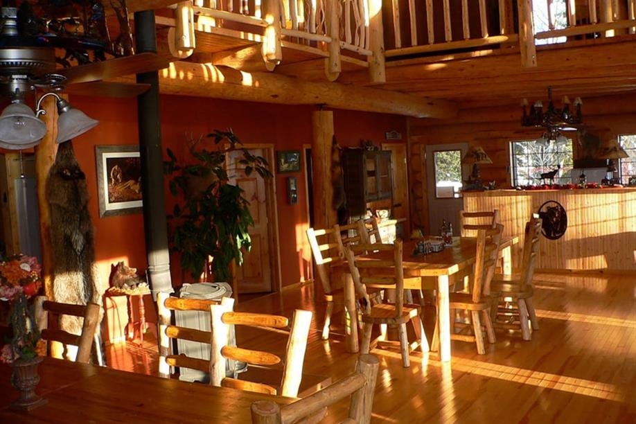 Smoothstone Lake Lodge