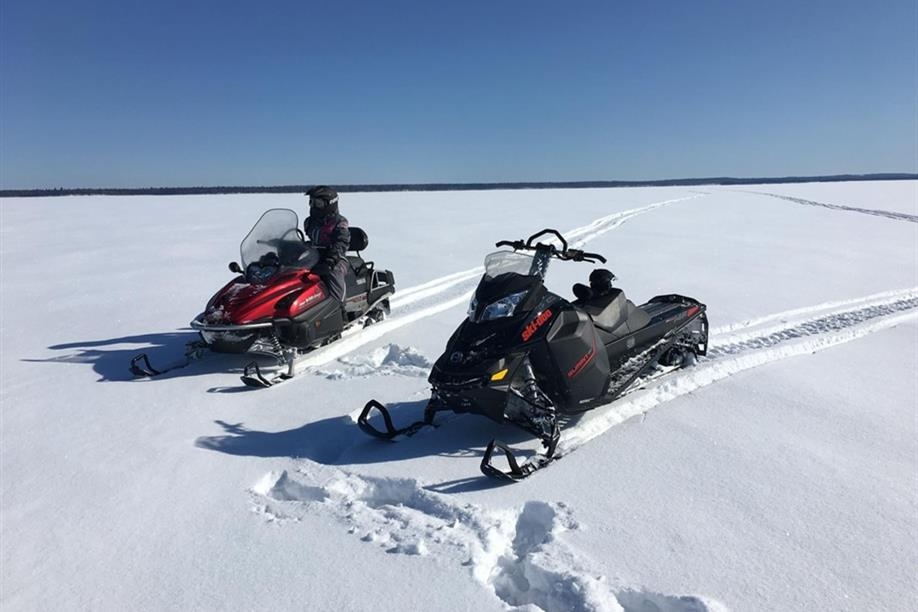 Smoothstone Lake Lodge