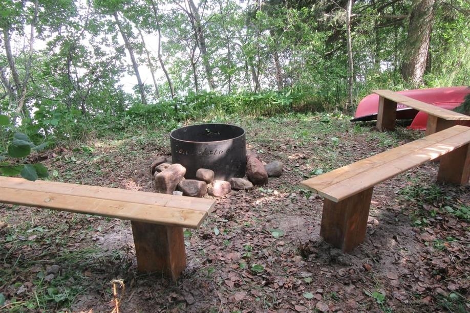 Smoothstone Lake Lodge