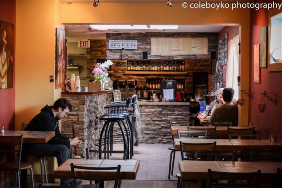 Abstractions Cafe - Image: Coleboyko Photography