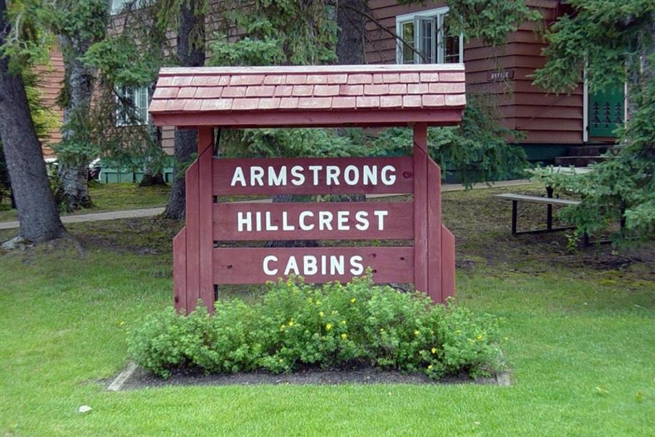 Armstrong Hillcrest Cabins
