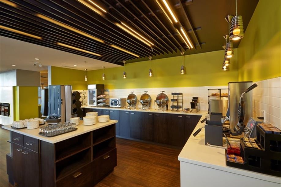 Best Western Plus East Side - Breakfast Area