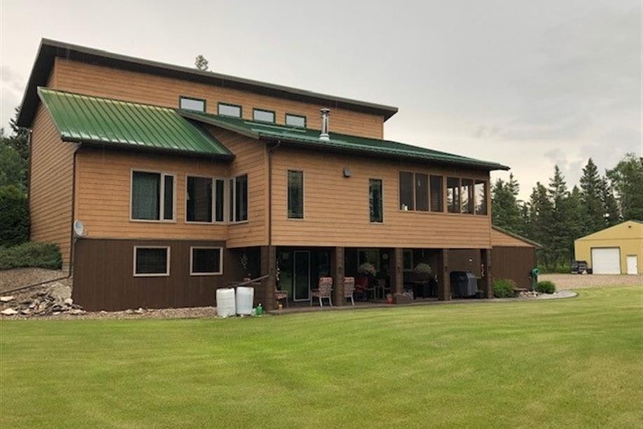 Bear Paw Lodge