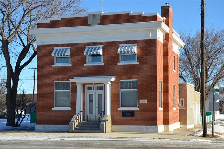 Binkley's Funeral Home offers family history research services for Shaunavon and area