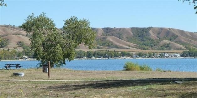 Bird's Point Resort Village