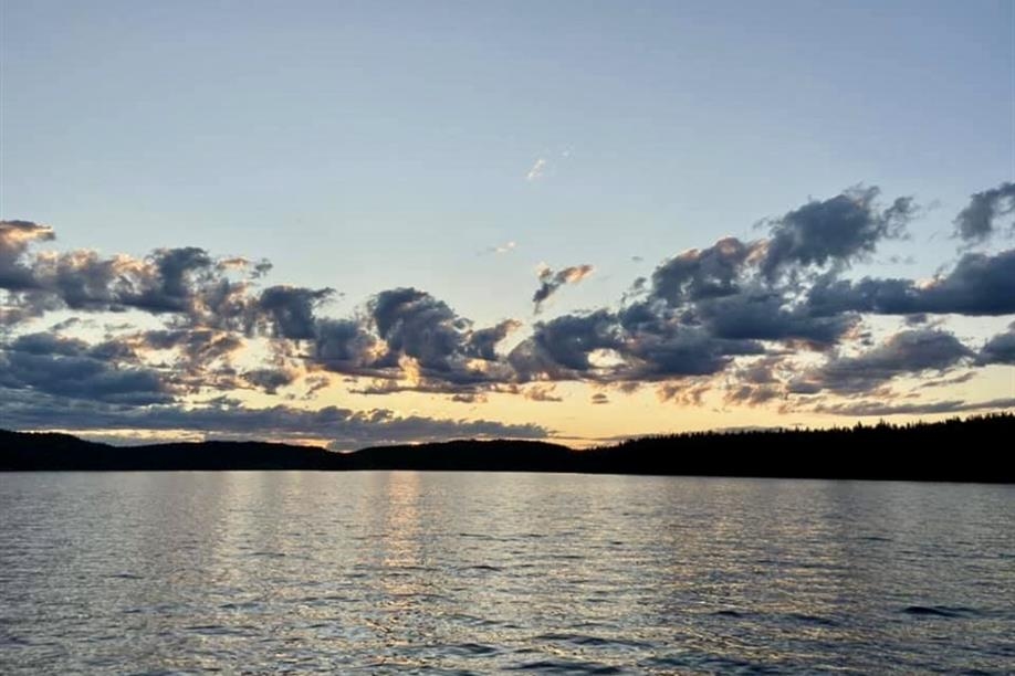 Brownell/Kvamsing Fly-In Fishing Resort