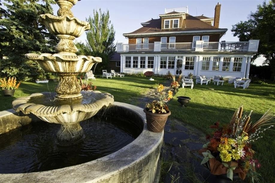 Wakamow Heights Bed & Breakfast