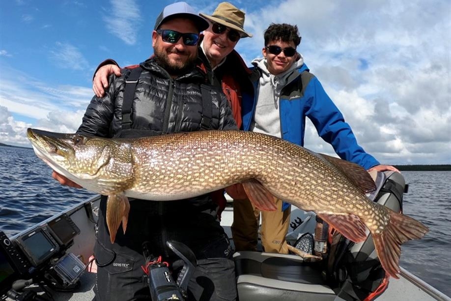 Cree River Lodge Inc