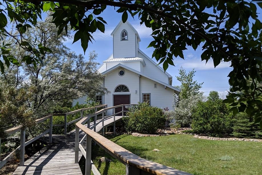 Dean Francis at Sagebrush Studios
