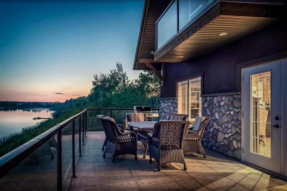 Firesong Resort - The Legacy Balcony