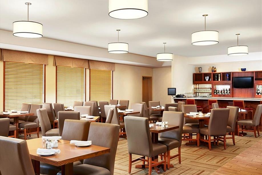 Four Points by Sheraton Saskatoon