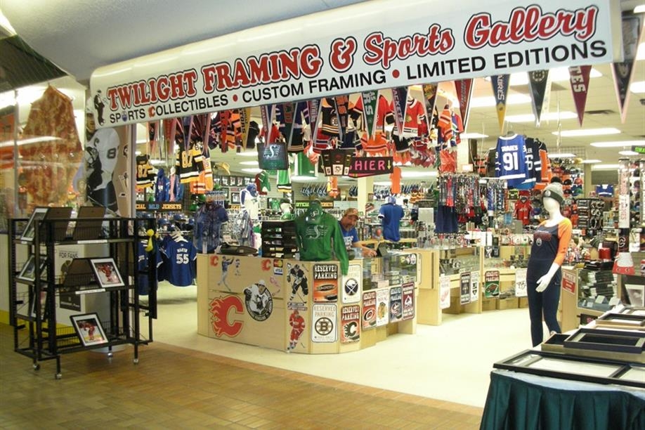 Gateway Mall - Twilight Framing Sports Gallery