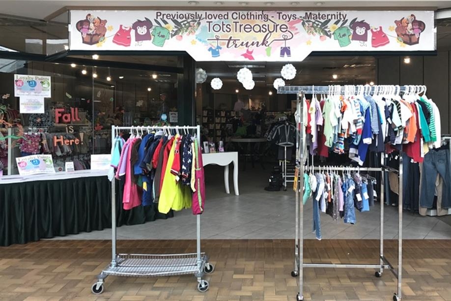 Gateway Mall - Tots Treasure Trunk