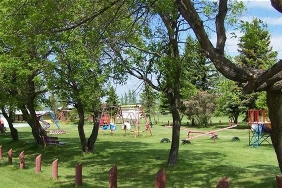 Lions Playground & Campsite