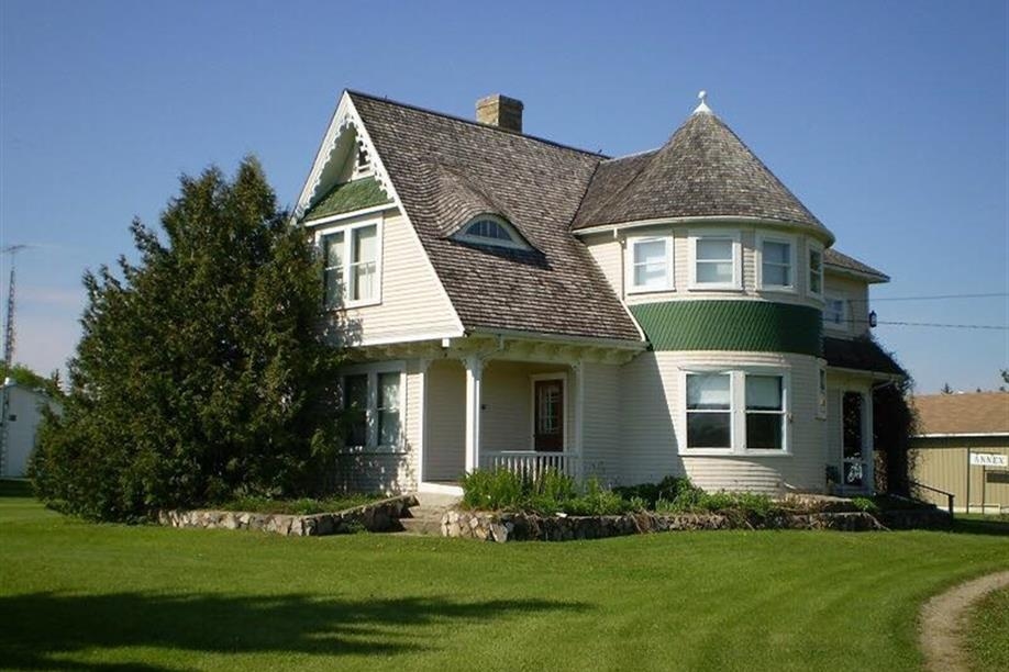 Grenfell's Museum - The Adare House