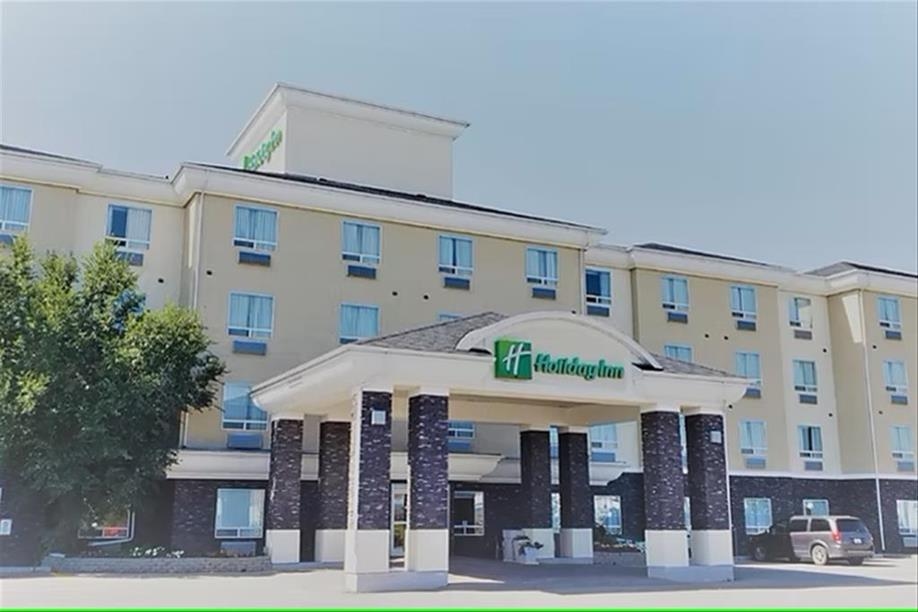 Holiday Inn & Suites Regina IHG Hotel