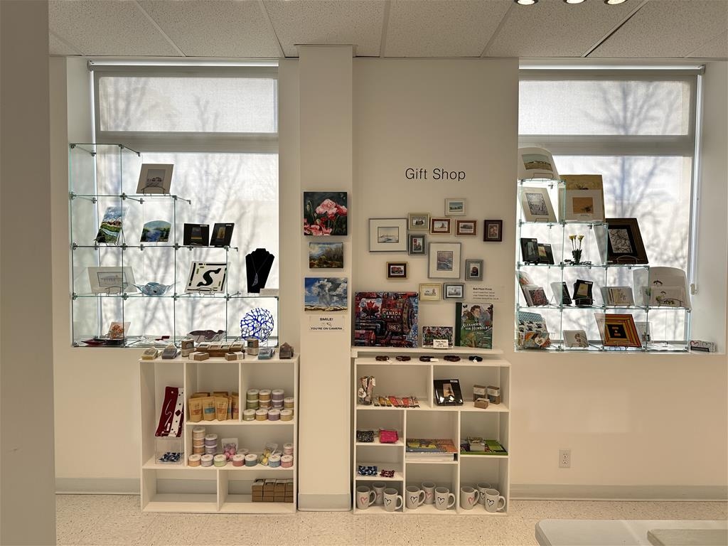 Humbold & District Gallery - Gift Shop