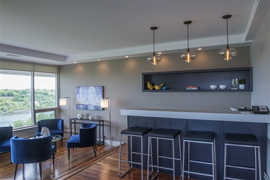 The James Hotel - Penthouse bar