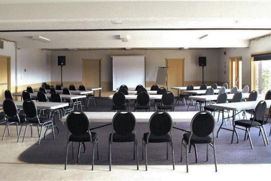 Kenosee Inn and Cabins