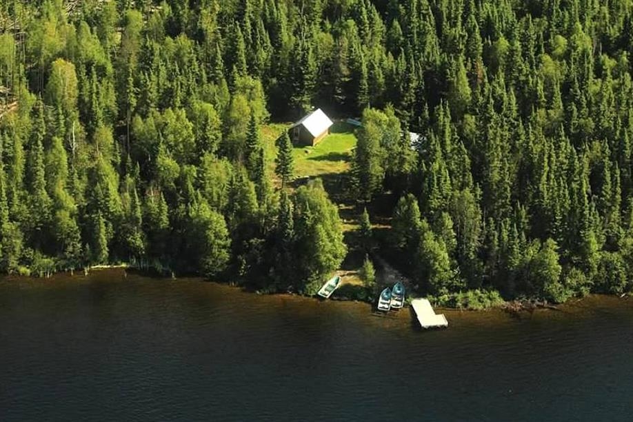 Kississing Outfitters Inc - Kakinagimak Lake Outpost