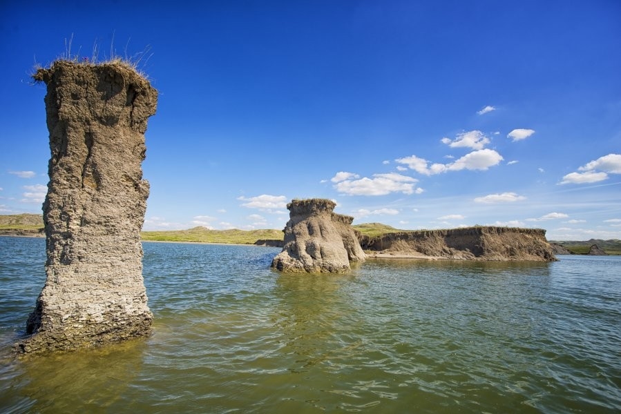 Lake Diefenbaker Tourism