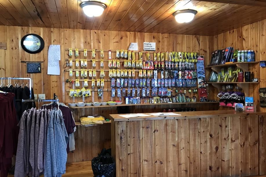 Lawrence Bay Lodge & Airways