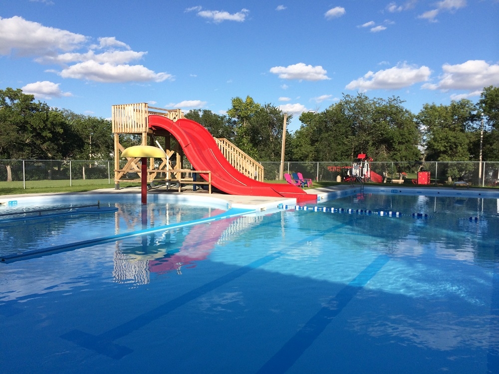 Leader Swimming Pool