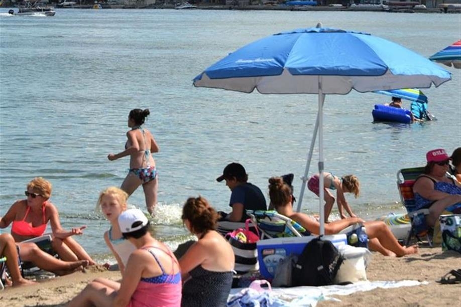 Leslie Beach Regional Park