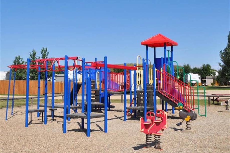 Mainprize Regional Park and Golf Club