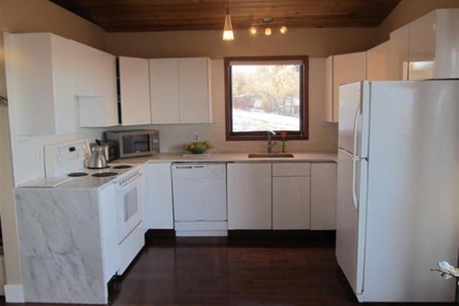 Manitou Executive Suites - Manhattan Suite