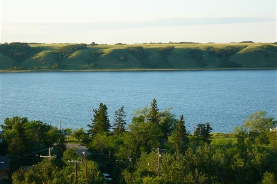 Manitou District Regional Park Nature Trails