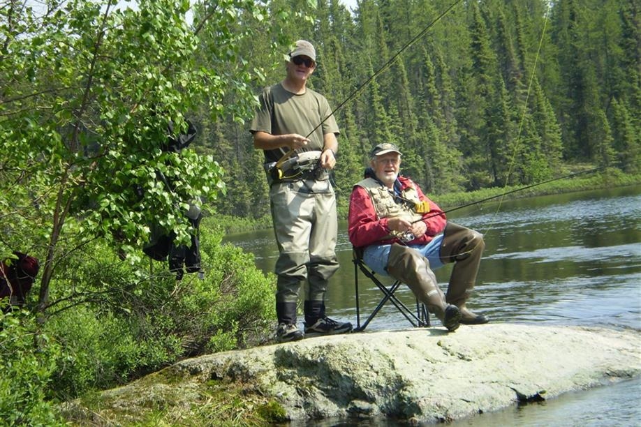 Mawdsley Lake Fishing Lodge