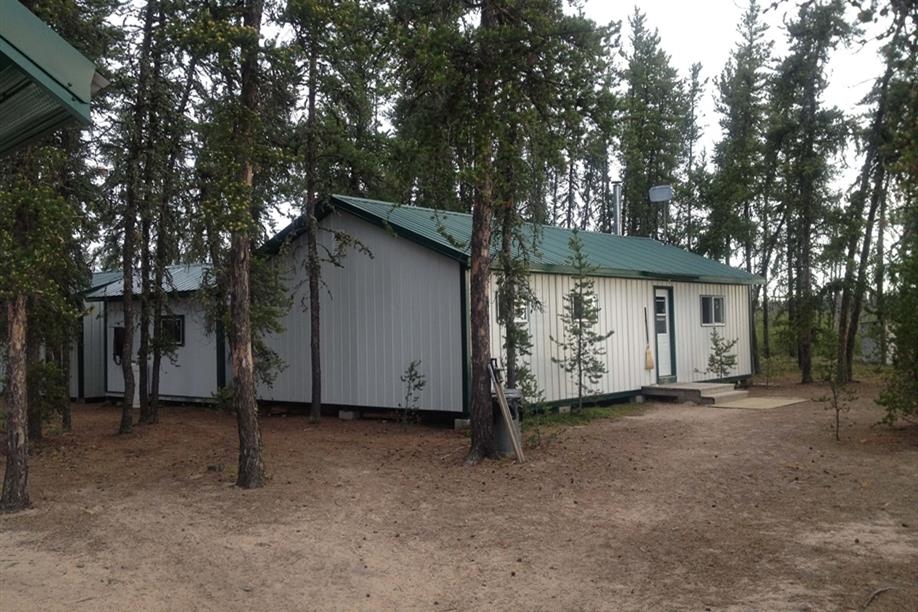 Mawdsley Lake Fishing Lodge