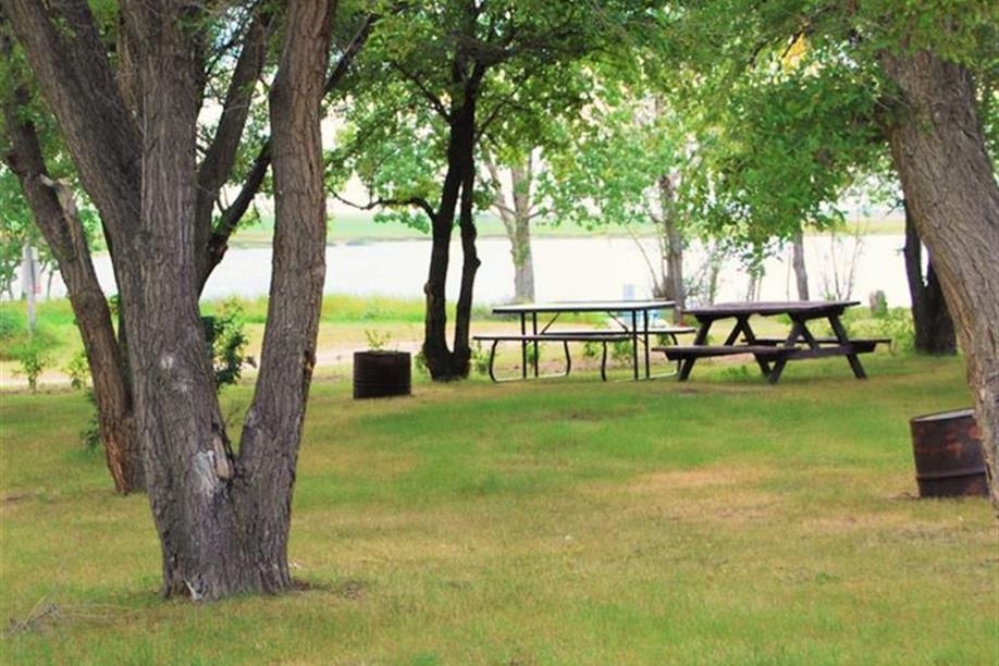 McLaren Lake Regional Park