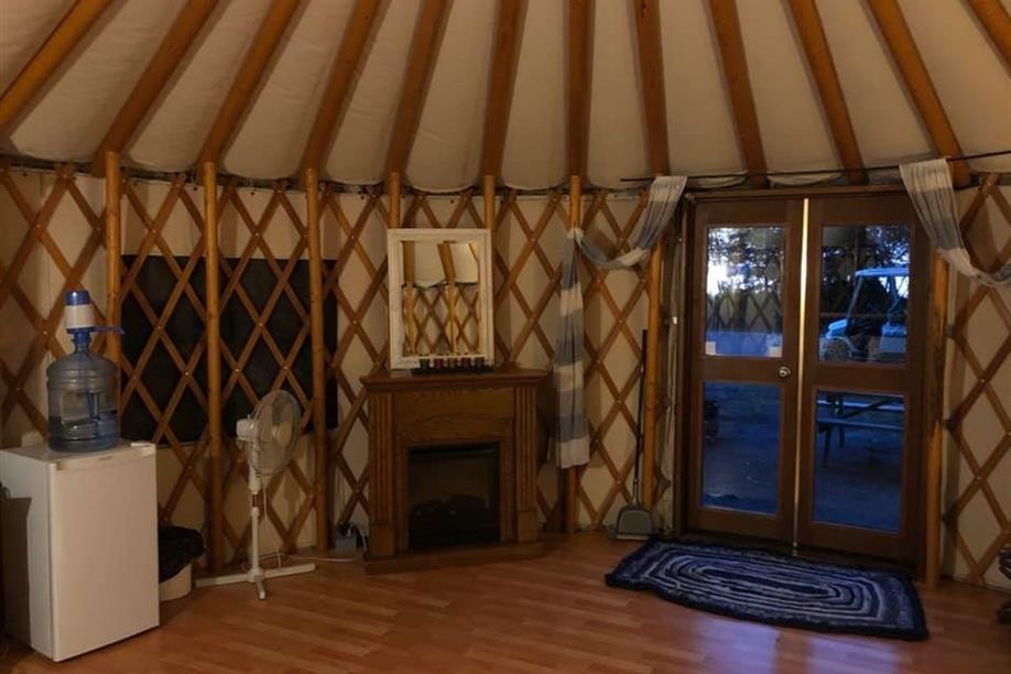 Nesscore Ventures Rent-A-Yurt & Nesslin Lake Campground - Yurt #1