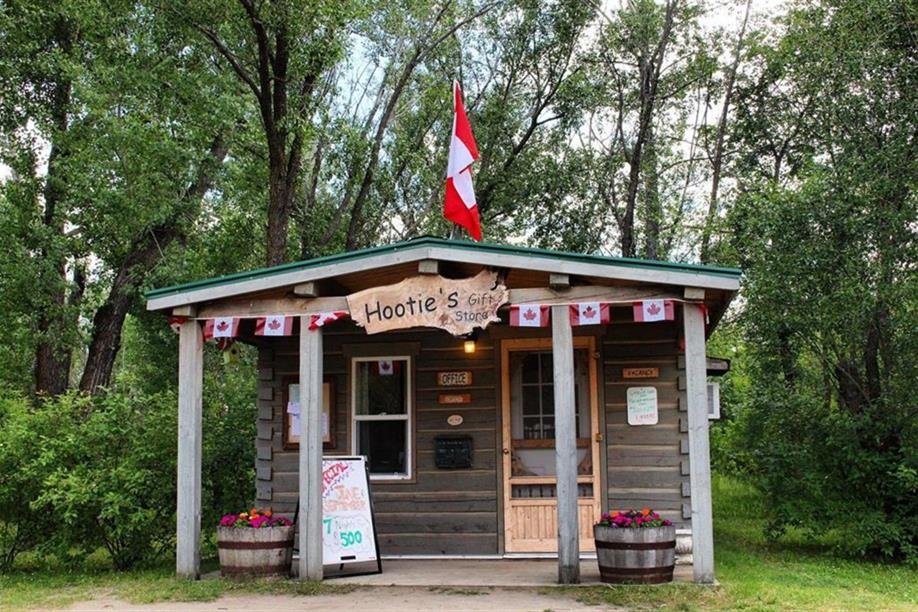 Night Owl Camping Cabins